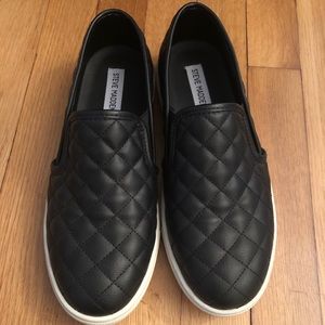 Steve Madden Black Shoes WORN ONCE